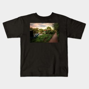 The Kennet Between Woolhampton and Aldermaston Kids T-Shirt